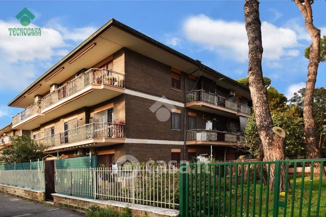 Appartamento in residenziale in Via Montescaglioso 20