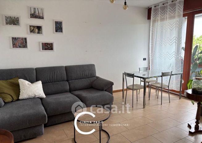 Appartamento in residenziale in Via Mantovani Orsetti