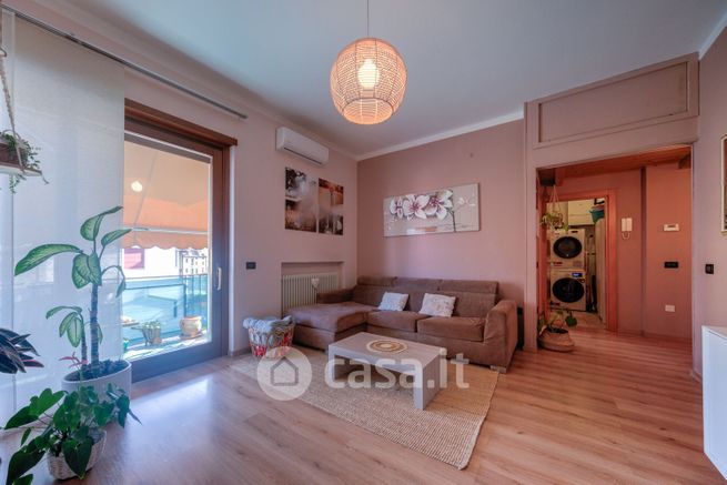 Appartamento in residenziale in Via San Simeone 3