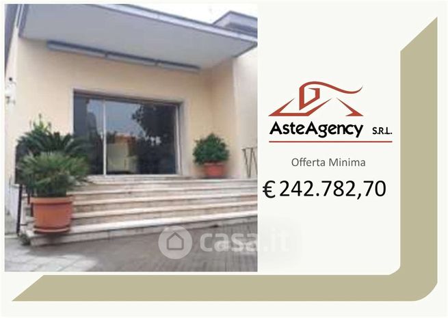 Appartamento in residenziale in Via Umberto Maddalena 9