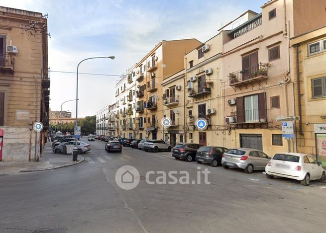 Appartamento in residenziale in Via Carini