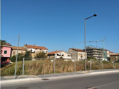 Terreno agricolo in commerciale in Via Nelson Mandela