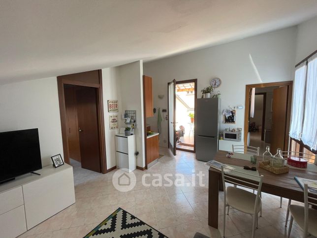 Appartamento in residenziale in Via Carso