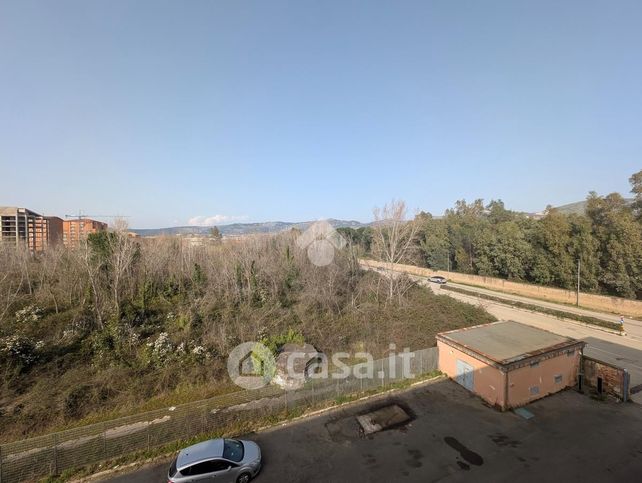 Terreno edificabile in residenziale in Viale Melvin Jones 22