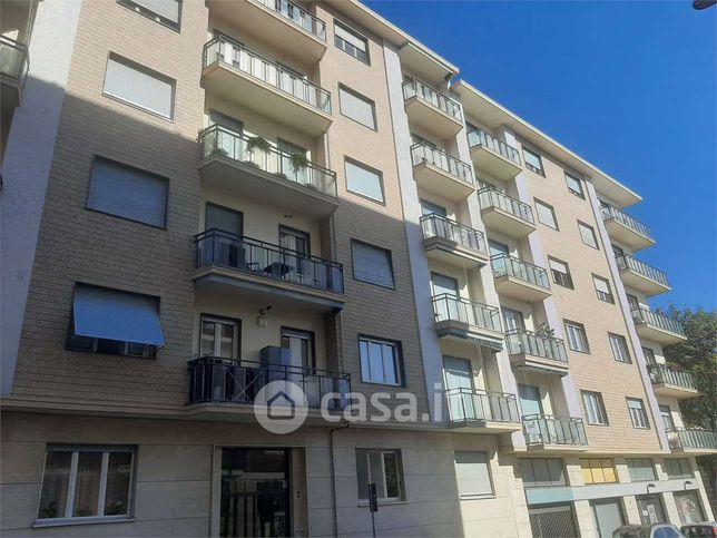Appartamento in residenziale in Via Stefano Cambiano 7