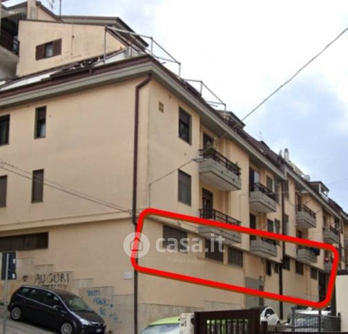 Ufficio in commerciale in Via Rovigo 66