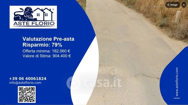 Capannone in commerciale in Strada Senza Nome