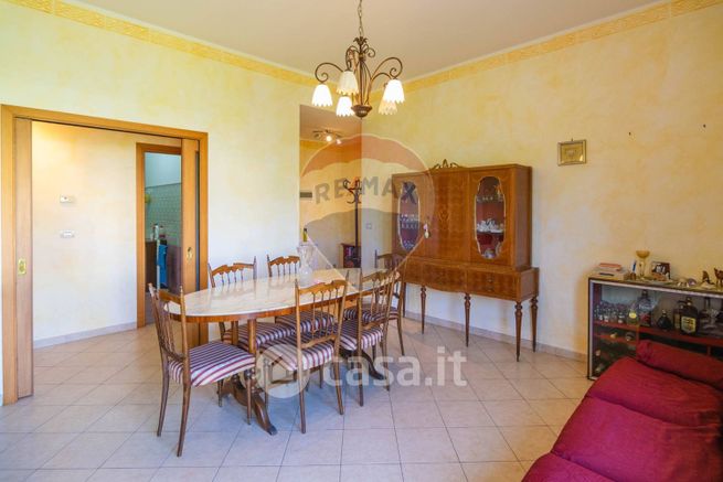 Appartamento in residenziale in Viale Regina Margherita 82