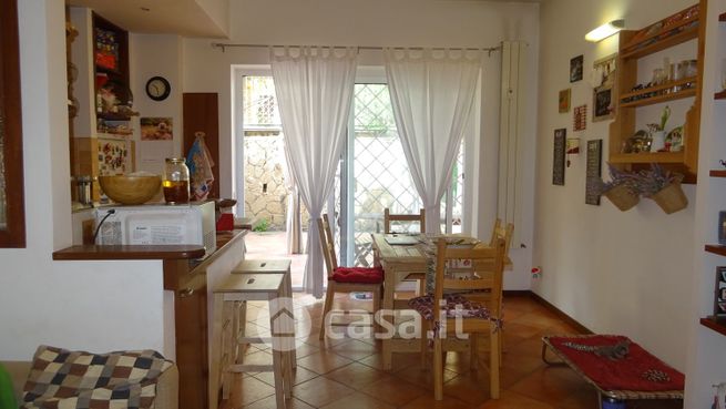 Appartamento in residenziale in Via monte fumaiolo 30