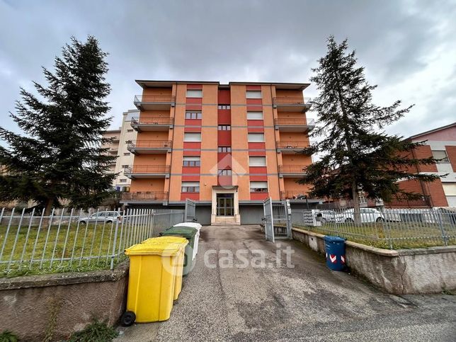 Appartamento in residenziale in Via San Franco d'Assergi 9