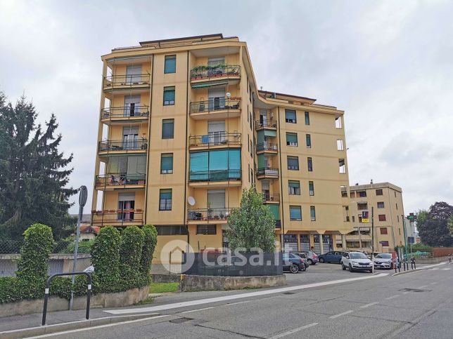 Box/posto auto in residenziale in Via Monte Nero 26