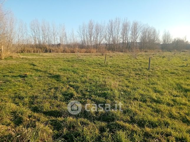 Terreno agricolo in commerciale in Strada della Valle