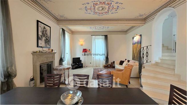 Villa in residenziale in Viale Arrigo Boito