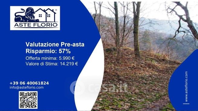 Terreno agricolo in commerciale in Via Colle 22
