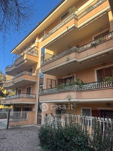 Appartamento in residenziale in Viale Vittorio Veneto 75