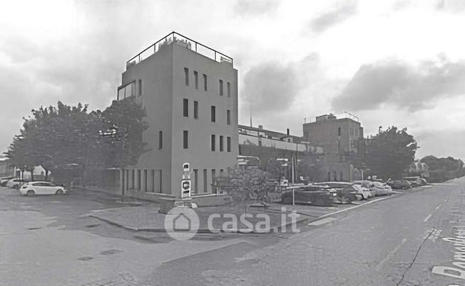 Appartamento in residenziale in Via Remo Brambilla 7