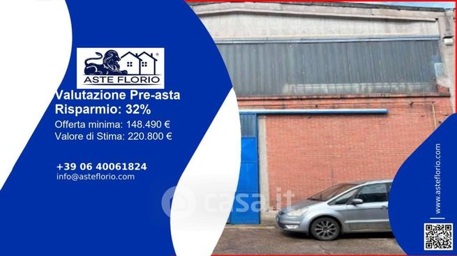 Capannone in commerciale in Via Alba 8