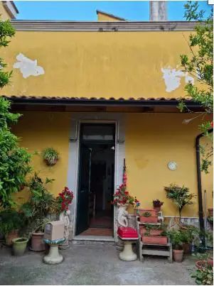 Appartamento in residenziale in Via Angrisani