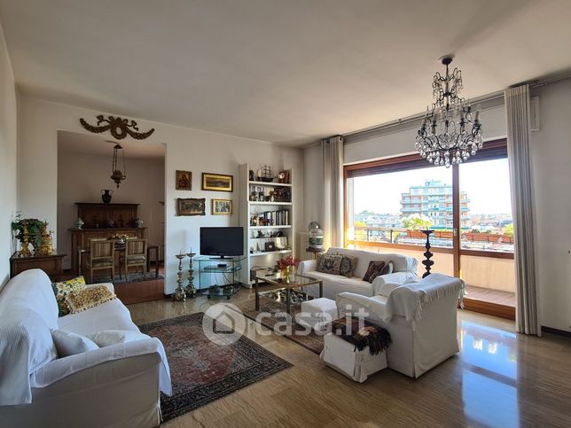 Appartamento in residenziale in Viale Alcide de Gasperi 7