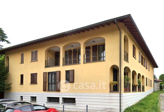 Appartamento in residenziale in Via Monte Grappa 3