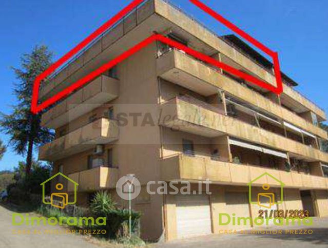 Appartamento in residenziale in Via dei Glicini 71