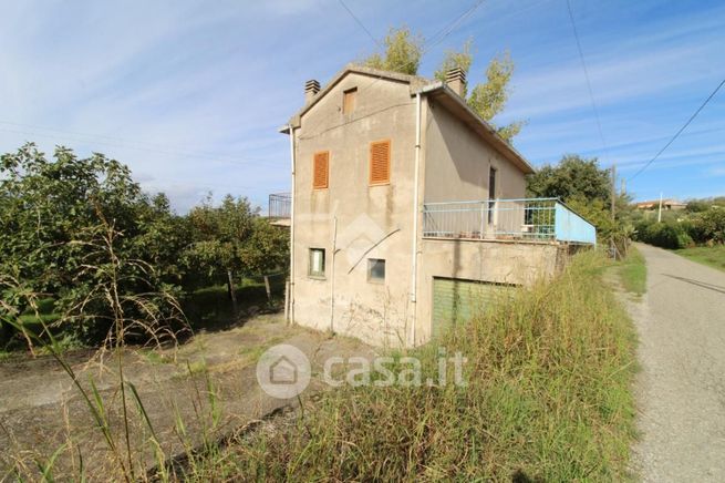 Casa indipendente in residenziale in Strada Provinciale 234