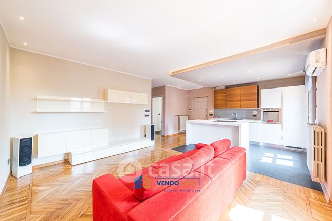 Appartamento in residenziale in Via Giuseppe Verdi 8
