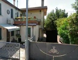 Appartamento in residenziale in Via Stroppe 141