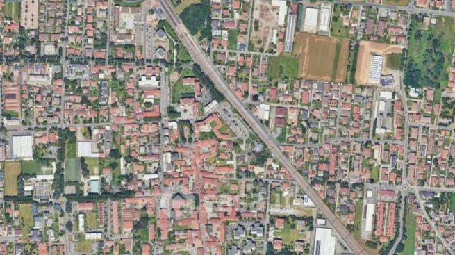 Box/posto auto in residenziale in Corso Italia