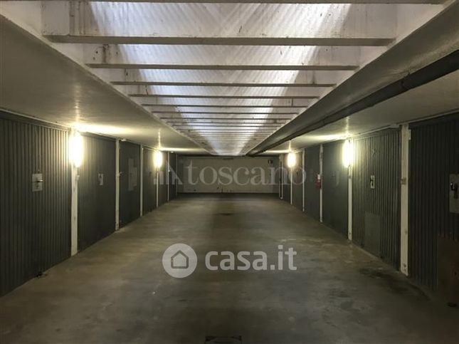 Garage/posto auto in residenziale in Via dei Mille