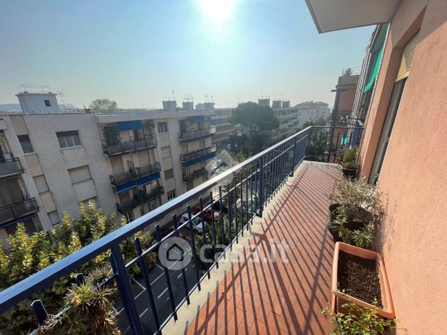 Appartamento in residenziale in Piazza Lombardia 6