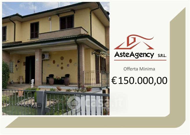 Casa bi/trifamiliare in residenziale in Via Privata Vaccarini 20