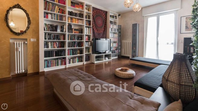 Appartamento in residenziale in Via Mario Pichi