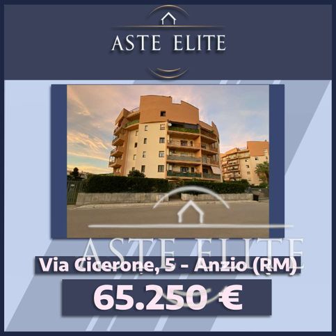 Appartamento in residenziale in Via Cicerone 5