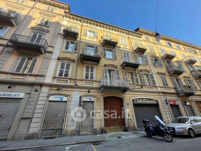 Appartamento in residenziale in Via San Secondo 48