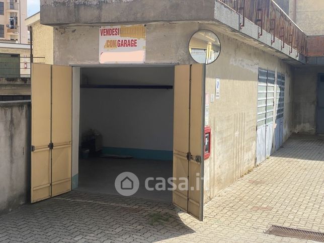 Garage/posto auto in residenziale in Via Goito 11