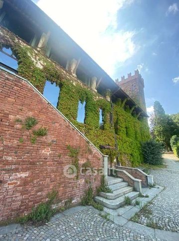 Rustico/casale in residenziale in Via Rapida Ai Castelli
