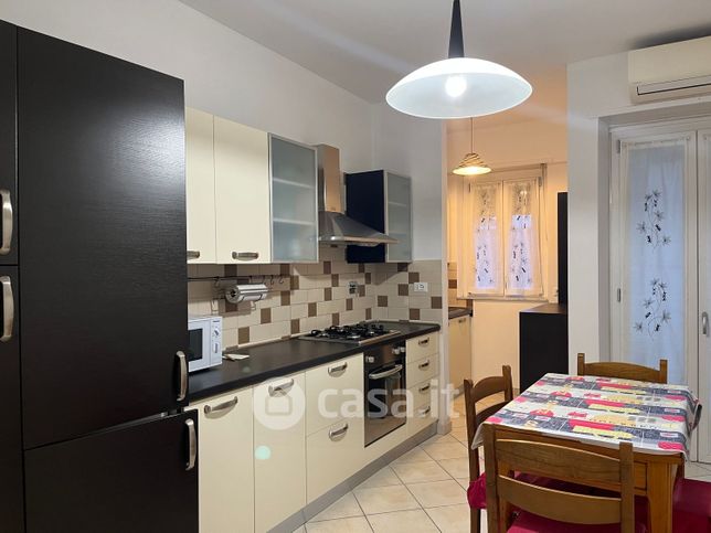 Appartamento in residenziale in Via Monte Novegno 7