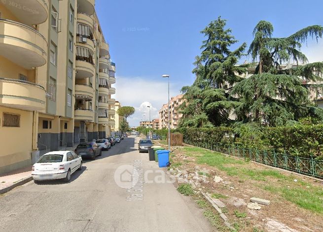 Box/posto auto in residenziale in Via Giorgio Amendola