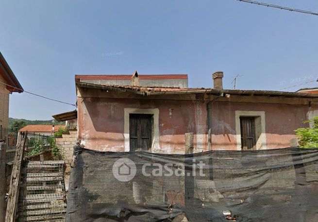 Casa indipendente in residenziale in Via Paraguay