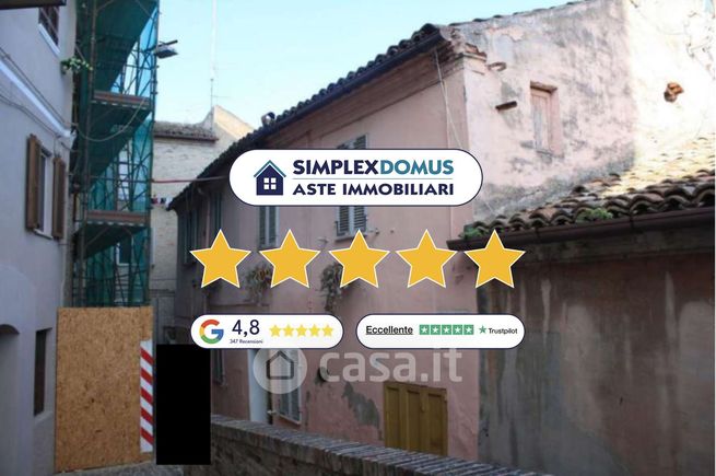 Appartamento in residenziale in Via Castelfidardo