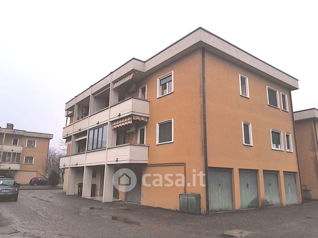 Appartamento in residenziale in Via Aldo Moro 22
