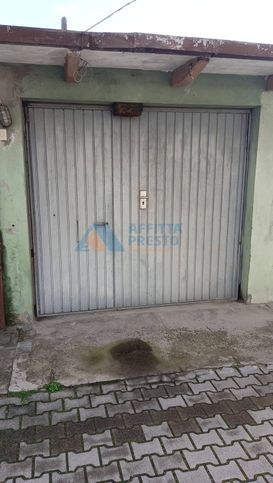 Garage/posto auto in residenziale in Via Tripoli