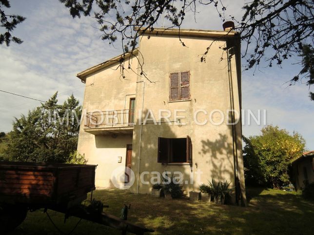 Rustico/casale in residenziale in Località Cacciano