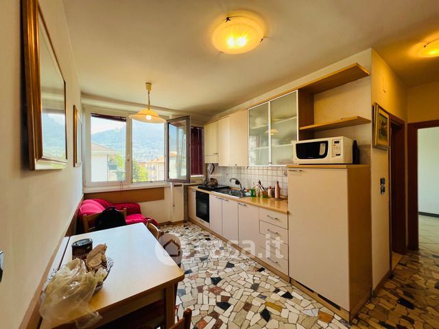 Appartamento in residenziale in Via Orazio Benevoli 20