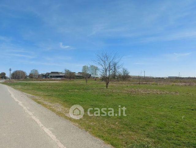 Terreno edificabile in residenziale in Cascina Cascinoni
