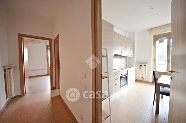 Appartamento in residenziale in Via Briantea 35