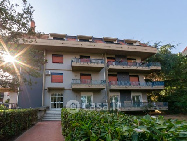 Appartamento in residenziale in Via Anna Frank 9