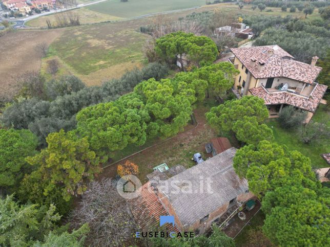 Rustico/casale in residenziale in Via Cà Ciavatti 36