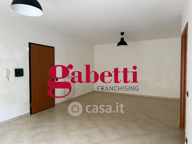 Appartamento in residenziale in Via Grotta